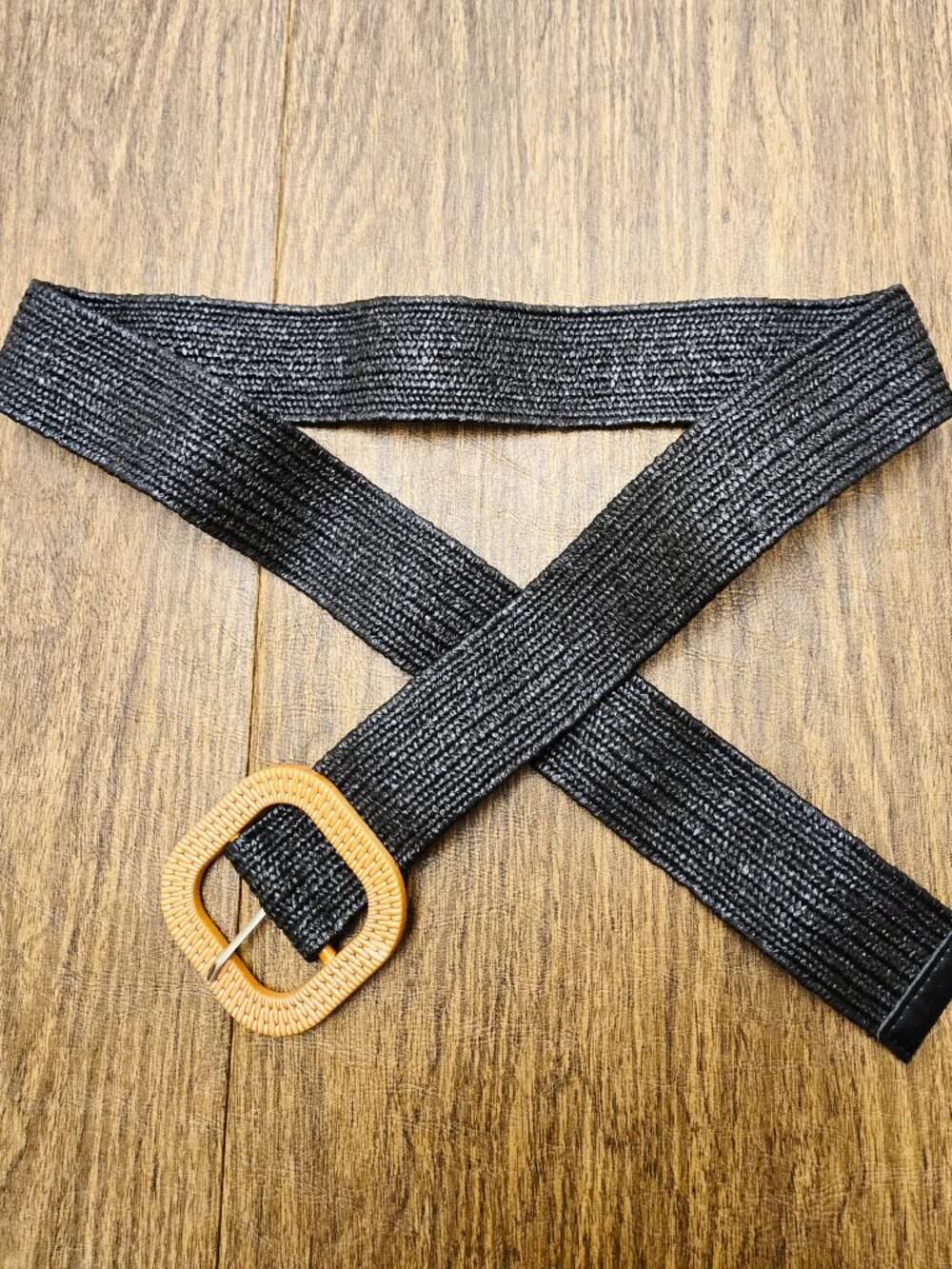 Women's Woven Stretch Black Stretch Belt w/Square Wood Buckle - NWOT